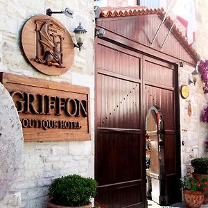 Griffon Hotel Yenifoca Exterior photo