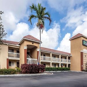 Extended Stay America Suites - Miami - Airport - Doral Exterior photo