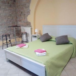 Al Castello Bed & Breakfast Venosa Exterior photo