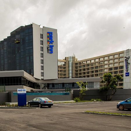Radisson Blu Okoume Palace Hotel, Libreville Exterior photo