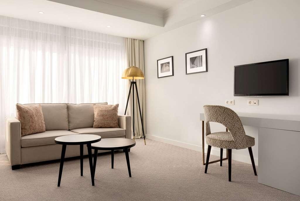Hotel Avenue Louise Brussels Trademark Collection By Wyndham Room photo