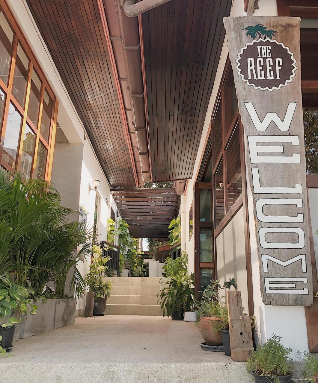 The Reef Hotel & Studios Koh Lipe Exterior photo