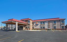 Comfort Inn At Buffalo Bill Village Resort Cody Exterior photo