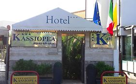 Kassiopea Aparthotel Giardini Naxos Exterior photo