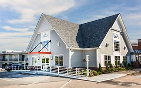 Howard Johnson By Wyndham Middletown Newport Area Exterior photo