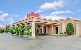 Ramada By Wyndham Murfreesboro Exterior photo