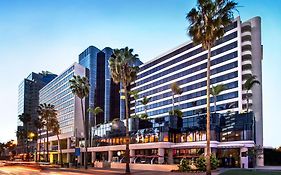 Marriott Long Beach Downtown Exterior photo