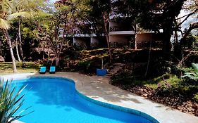 Silver Rock Hotel & Beachfront Apartments Malindi Exterior photo