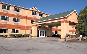 Commodore Perry Inn & Suites Port Clinton Exterior photo