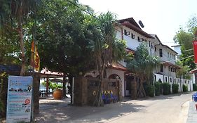 Gayana Guest House Tangalle Exterior photo