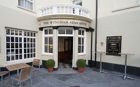 The Wyndham Arms-Wetherspoon Hotel Bridgend  Exterior photo