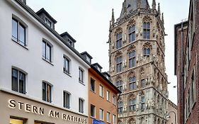 Stern Am Rathaus Hotel Cologne Exterior photo