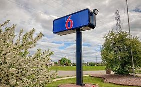 Motel 6 Elkhart Exterior photo