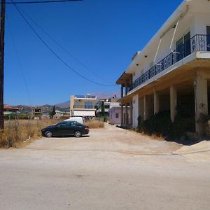 Sofies Port View Apartment Kokkinos Pirgos Exterior photo