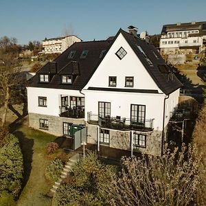 Haus Aussicht - Ferienwohnungen Velden Velden am Woerthersee Exterior photo