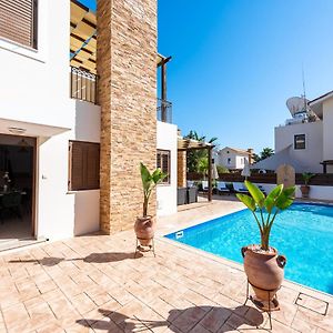 Villa Iris By Ezoria Villas Ayia Napa Exterior photo