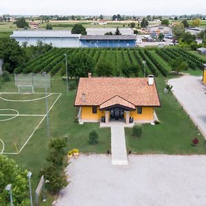 Agriturismo Tiare Dal Gorc Villa Gorgo  Exterior photo