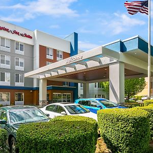 Hampton Inn & Suites Seattle North/Lynnwood Exterior photo