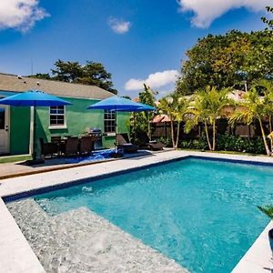 Key Lime Bungalow 2 Bd 1 Ba With Private Pool West Palm Beach Exterior photo