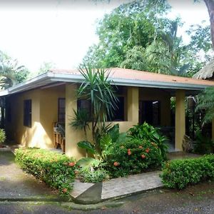 Casa Sammie: True Costa Rica Villa Tarcoles Exterior photo