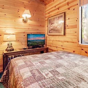 Memory Maker Cabin - Immaculate And Comfortable! Forest Views! Sugarloaf Exterior photo