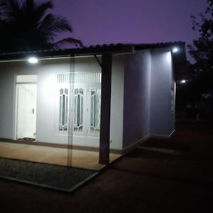 Cosy Holiday Home Jayarajapura Exterior photo