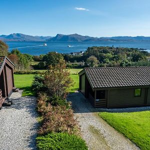 Armadale Castle Cabins Villa Ardvasar  Exterior photo