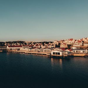 Gullmarsstrand Hotell & Konferens Fiskebackskil Exterior photo