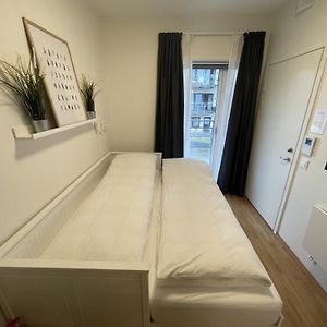 Newer Apartment, With All You Needs! 25 Minutes To Oslo City Or Osl Airport! Lillestrom Exterior photo