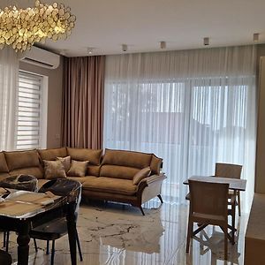 Sea Breeze, Luxury Apartments Baku Exterior photo