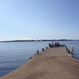 Strandvillan Hotell Och Bed & Breakfast Lysekil Exterior photo