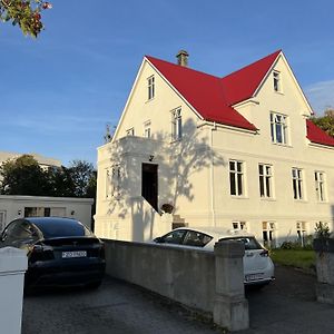 Downtown Sanctuary With Private Entrance Apartment Reykjavik Exterior photo