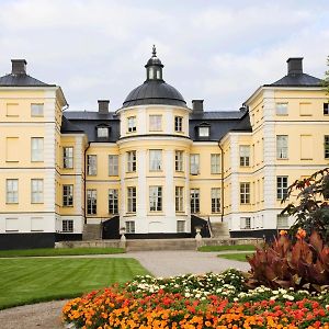 Finspang Slott Exterior photo