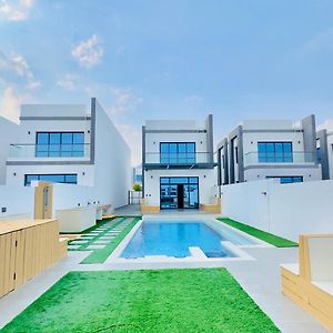 3Br White Pearl Luxury Villa Fujairah Exterior photo