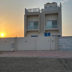 Fanar Alsuwaih Villa As Suwayh Exterior photo