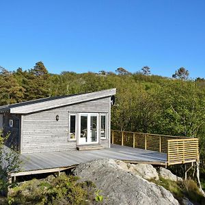 Lovely Home In Lindesnes With Kitchen Ramsland Exterior photo