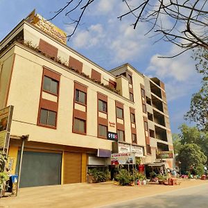 Hotel Kranthi Residency Vijayawada Exterior photo