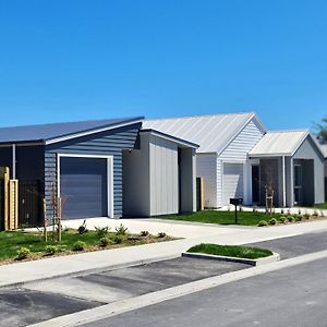 Brand New & Cosy In Kapiti - New 3-Bedroom 4-Beds In Paraparaumu Exterior photo