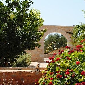 Pirgoi Edem Hotel Charouda Exterior photo