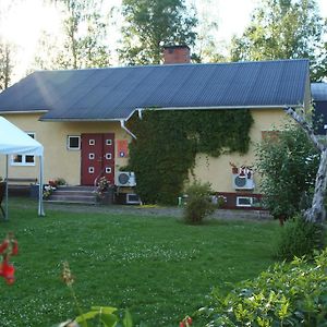 Bed & Breakfast Bjorkhyddan Rumma Exterior photo