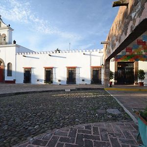 Mision La Muralla Amealco Exterior photo