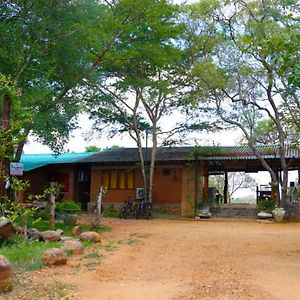 The Ibis - Wilpattu Villa Puttalam Exterior photo