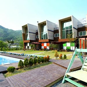 Noblesse Nomad Villa Hongcheon Exterior photo