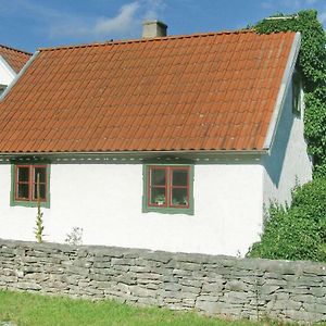 Lovely Home In Katthammarsvik With Kitchen Exterior photo