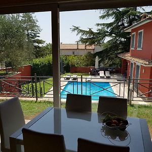 Villa Il Ciclamino - Piscina Privata In Muratura Ad Uso Esclusivo - Private In-Ground Pool For Exclusive Use - 70M2 House & 300M2 Outdoor, 10 Minutes Drive To Montebello Station Linked To Rome Centre In 20 Minutes, 3 Minutes To The Village Riano  Exterior photo