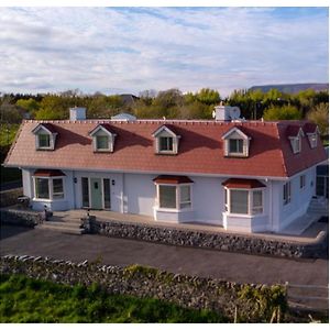 The Red Cottage & Stables Sligo Exterior photo